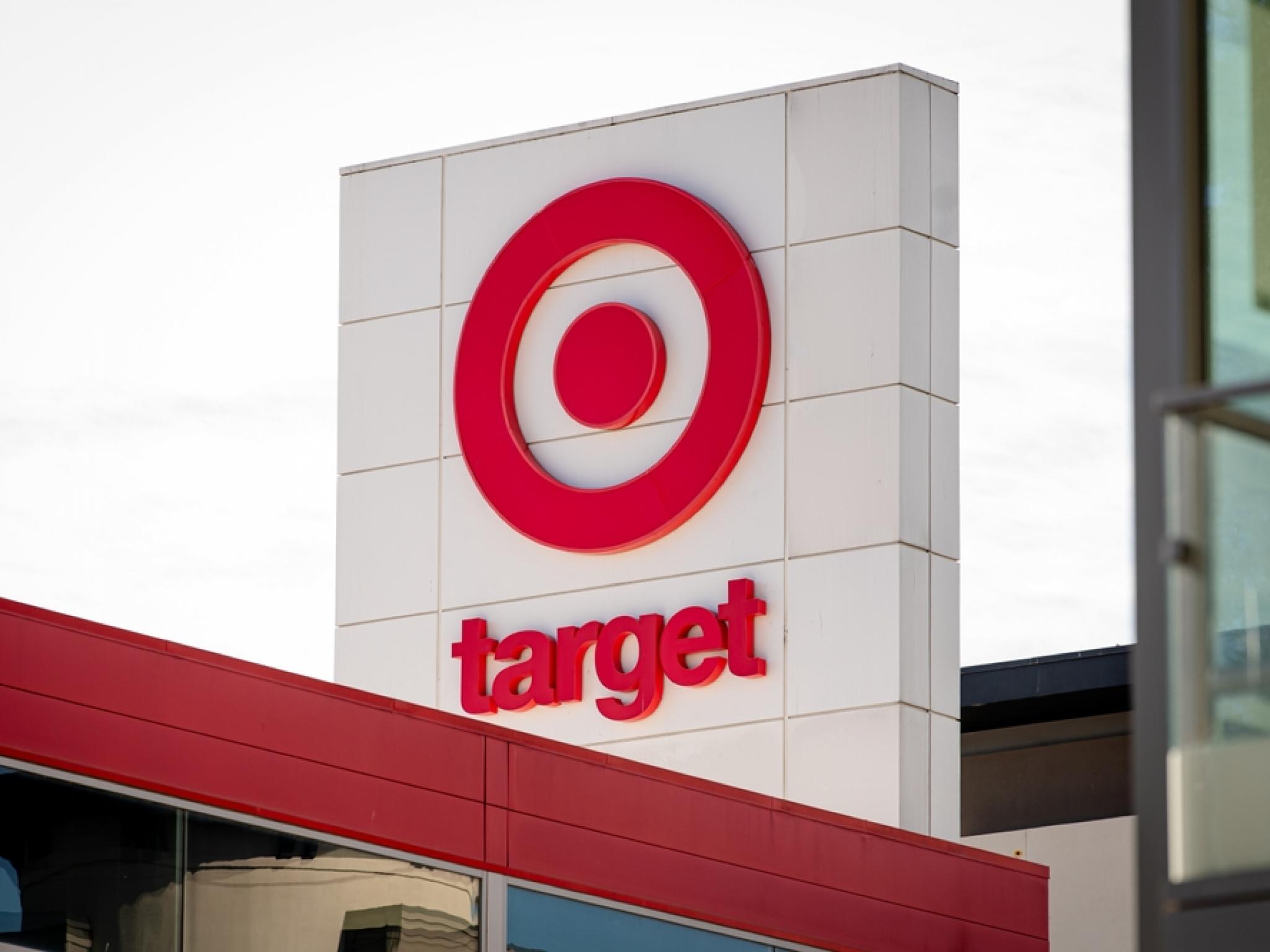How To Earn $500 A Month From Target Stock Ahead Of Q1 Earnings