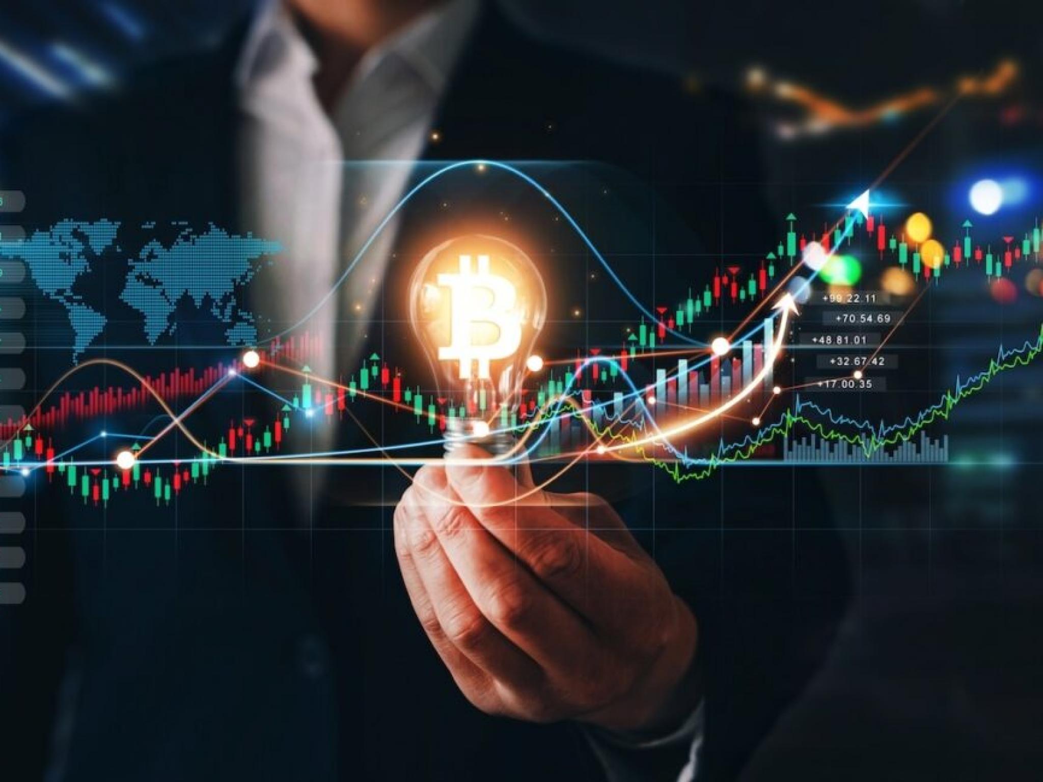 Bitcoin, Ethereum, XRP, Dogecoin Surge As Traders Expect ‘Final Major Leg Higher’