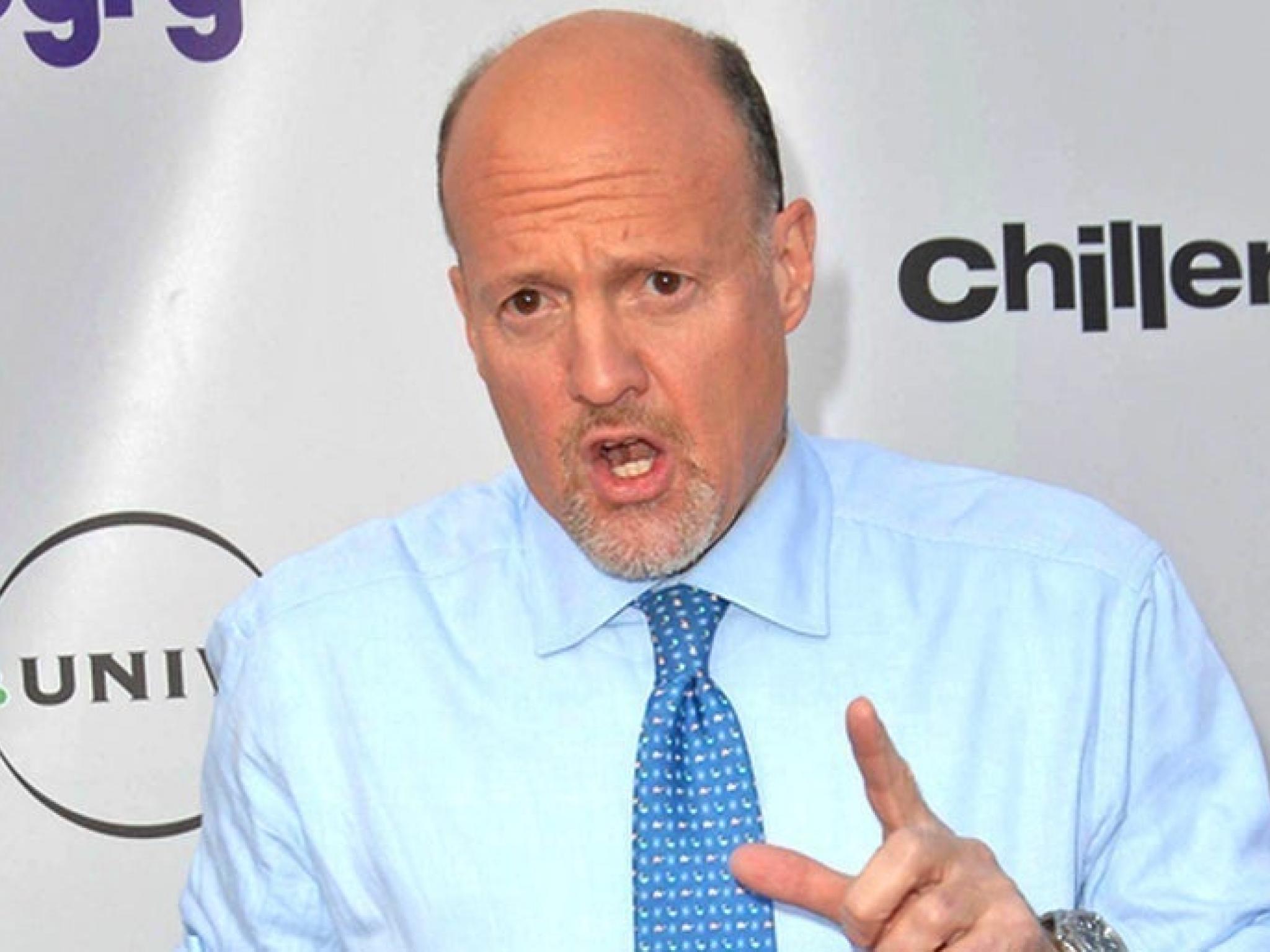 Should You Buy Boeing? Jim Cramer Weighs In
