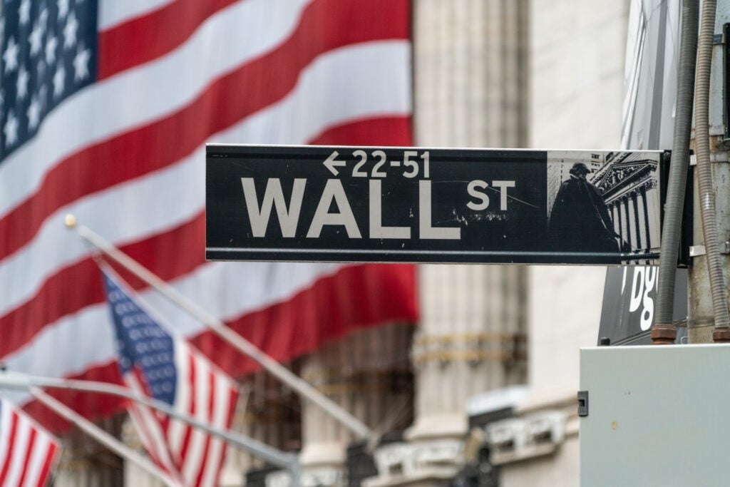 Top 3 Utilities Stocks That Are Set To Fly In Q1