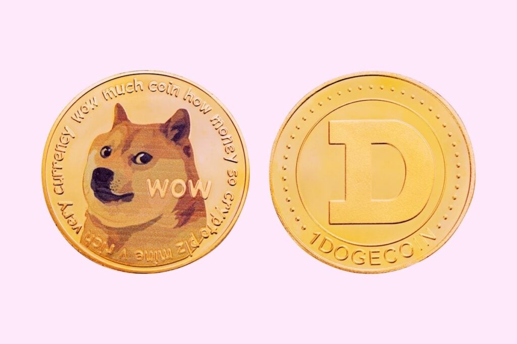 Dogecoin Setting Up For A 37% Move, Says Popular Analyst — Here’s What Technicals Signal For DOGE