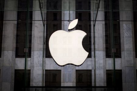 Apple delays plan to have workers in office 3 days a week – Bloomberg News