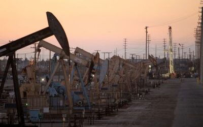 Oil settles lower, demand worries offset geopolitical price support
