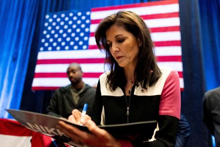Explainer-How Super Tuesday could be Haley’s last chance to stop Trump